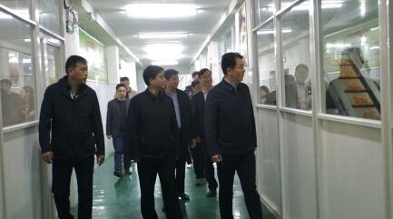 市国资委副主任李宏军一行到集团开展刷新开展调研